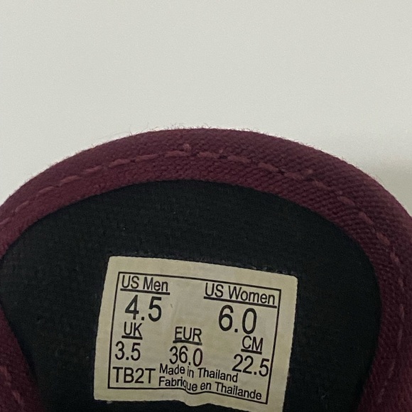 Vans burgundy Canvas Sneakers Classic Skate Style - Picture 9 of 9